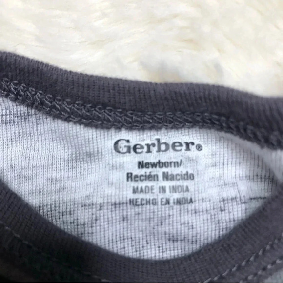 Gerber Onesie Diaper Shirt Black & Grey Striped Size Newborn - Picture 10 of 16
